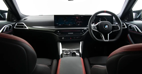 รูปภาพ บีเอ็มดับเบิลยู BMW M4 M440i xDrive ปี 2025