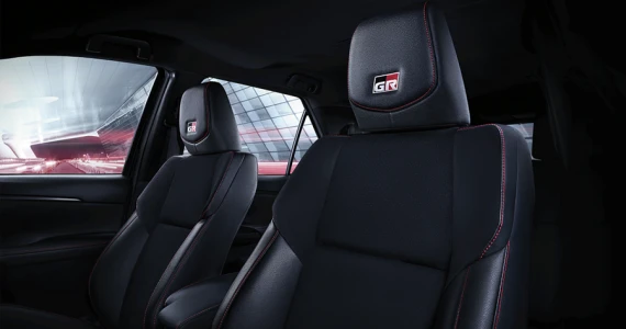 รูปภาพ โตโยต้า Toyota Fortuner 2.8 GR Sport 4WD ปี 2022