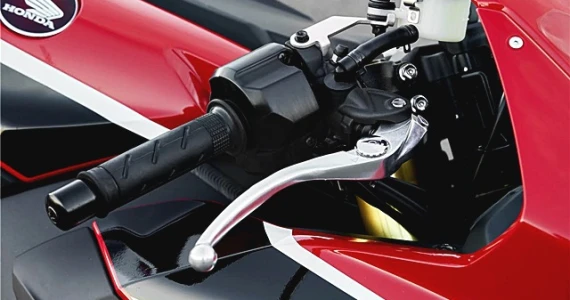 รูปภาพ ฮอนด้า Honda CBR 1000RR SP ปี 2017