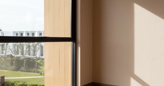 รูปภาพ พลูม วัชรพล-เอกมัย (Plume Watcharaphon-Ekkamai)