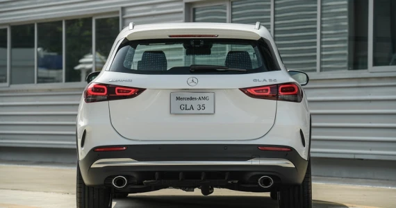 รูปภาพ เมอร์เซเดส-เบนซ์ Mercedes-benz AMG GLA 35 4MATIC ปี 2021