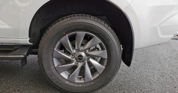รูปภาพ อีซูซุ Isuzu MU-X 1.9 Elegant ปี 2020
