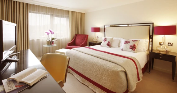 รูปภาพ สุวรรณภูมิทาวน์ @หัวตะเข้ (Suvarnabhumi Town @Hua Takhe)