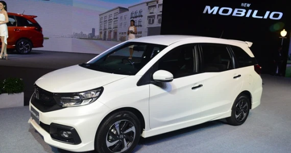 รูปภาพ ฮอนด้า Honda Mobilio RS AT ปี 2017