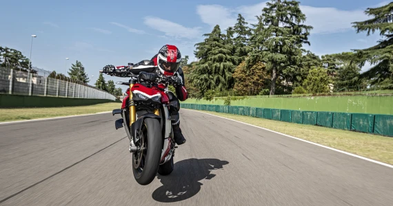 รูปภาพ ดูคาติ Ducati Streetfighter V4 ปี 2019