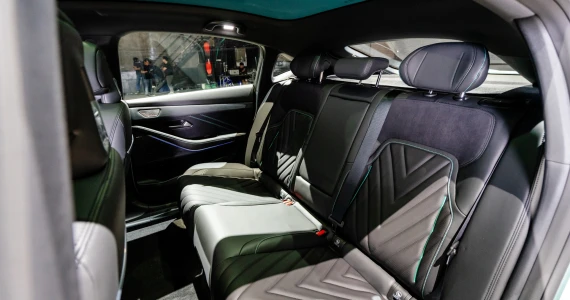 รูปภาพ ดีพอล Deepal LO7 Standard ปี 2023