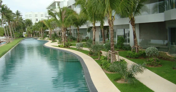 รูปภาพ โอเชียน เอจ (Ocean's Edge)