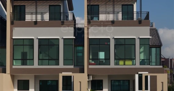 รูปภาพ เออเบิร์นธารา เอสพาสิโอ ประชาอุทิศ 76 (UrbanTara espac-i-o Pracha-uthit 76)