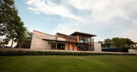 รูปภาพ นาราสิริ ปิ่นเกล้า - สาย 1 (Narasiri Pinklao - Sai 1)