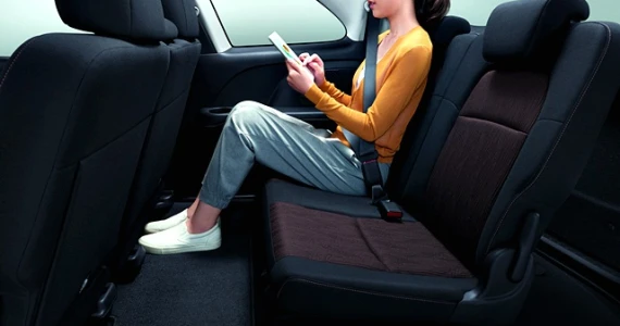 รูปภาพ ฮอนด้า Honda Mobilio RS AT ปี 2017