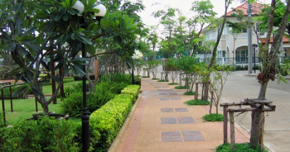 รูปภาพ รติรมย์ พาร์ค (Ratirom Park)