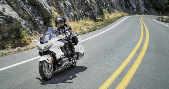 รูปภาพ ฮอนด้า Honda Goldwing DCT ปี 2021