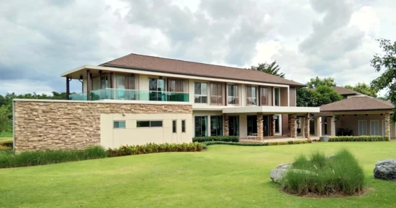 รูปภาพ มิราเคิล ไฟว์ เขาใหญ่ (Miracles V Khaoyai)