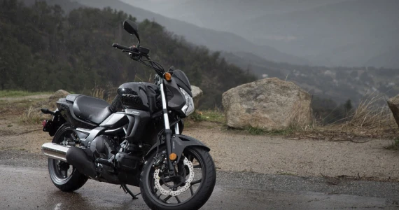 รูปภาพ ฮอนด้า Honda CTX 700DNF ปี 2015