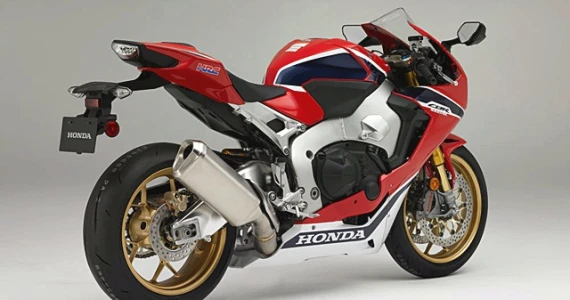 รูปภาพ ฮอนด้า Honda CBR 1000RR SP ปี 2017