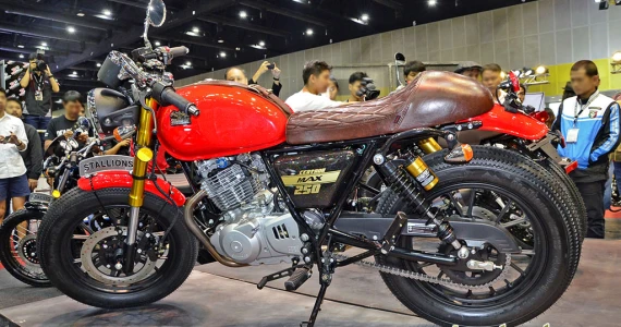 รูปภาพ สตาเลียน Stallions Centaur 250 Max ปี 2016