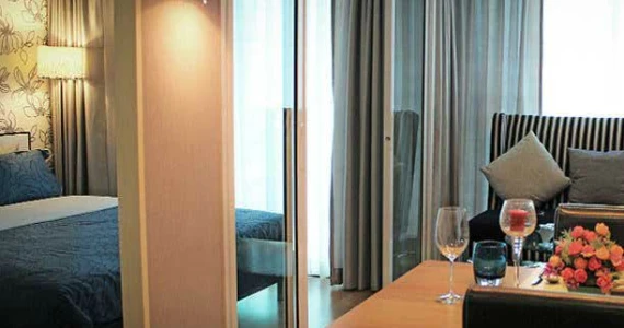 รูปภาพ ทัวร์มาลีน โกลด์ สาทร-ตากสิน (Tourmaline Gold Sathorn-Taksin)