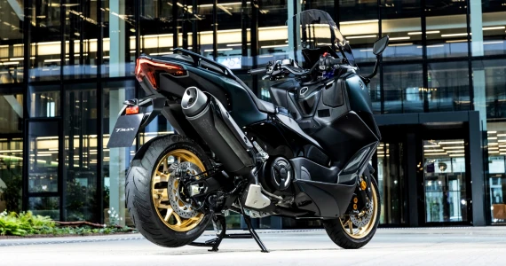 รูปภาพ ยามาฮ่า Yamaha TMAX 560 Tech MAX ปี 2022