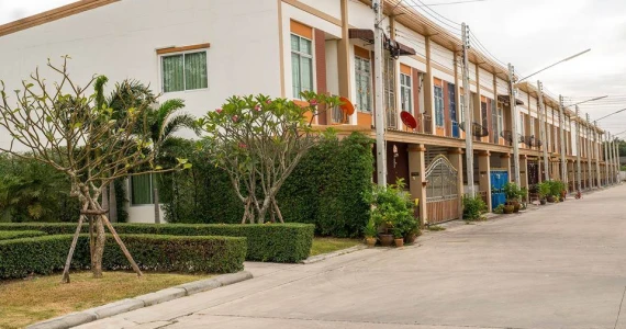 รูปภาพ ดาริน บายพาสชลบุรี - บ้านสวนซอย 11(Darrin)