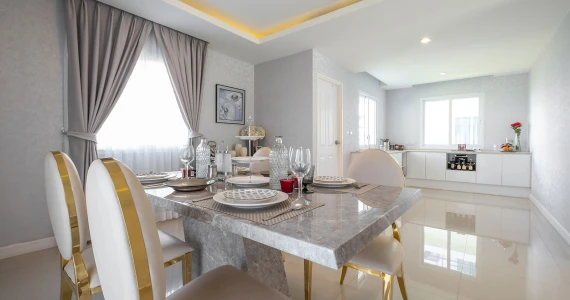 รูปภาพ ปริม สุวินทวงศ์ (Prim Suwintawong)