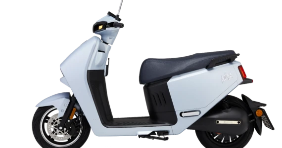 รูปภาพ สลีค SLEEK PLAY standard ปี 2023