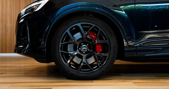 รูปภาพ อาวดี้ Audi Q7 TFSI e quattro S line edition one ปี 2024