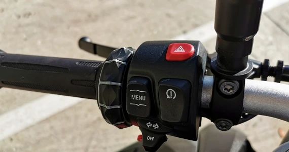 รูปภาพ บีเอ็มดับเบิลยู BMW F 900 R ปี 2020