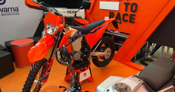 รูปภาพ เคทีเอ็ม KTM 300 EXC ปี 2022