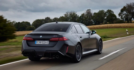 รูปภาพ บีเอ็มดับเบิลยู BMW M5 Standard ปี 2024