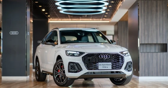 รูปภาพ อาวดี้ Audi Q5 Sportback 55 TFSI e quattro S line Black Edition ปี 2022