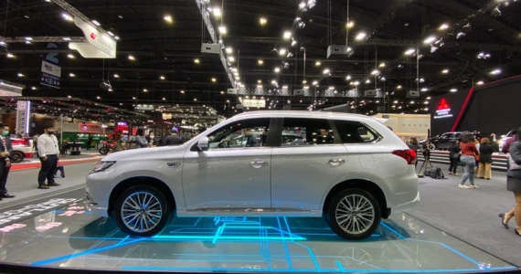 รูปภาพ มิตซูบิชิ Mitsubishi-Outlander PHEV GT-Premium-ปี 2020