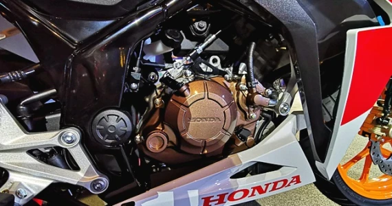 รูปภาพ ฮอนด้า Honda CBR 150R ABS MY19 ปี 2019
