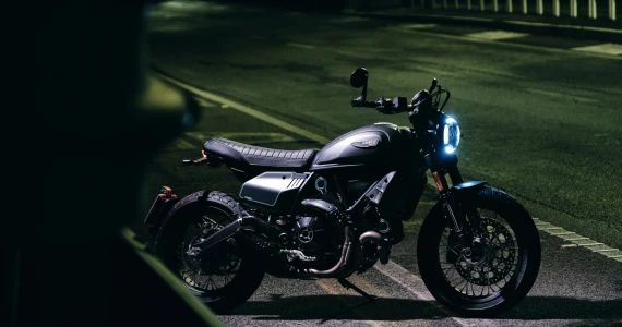 รูปภาพ ดูคาติ Ducati Scrambler Nightshift ปี 2021