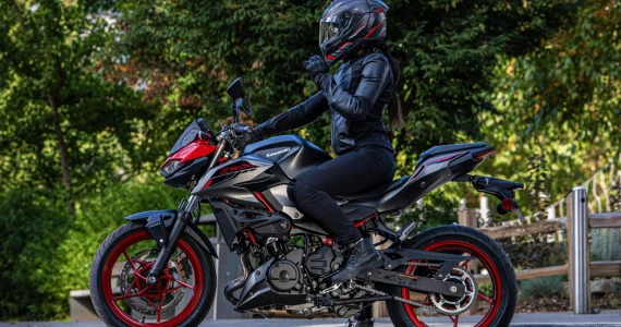 รูปภาพ คาวาซากิ Kawasaki Z 500 SE ปี 2024