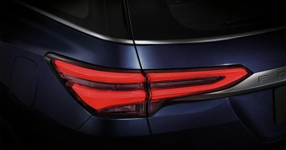 รูปภาพ โตโยต้า Toyota Fortuner 2.4G AT MY2021 ปี 2021