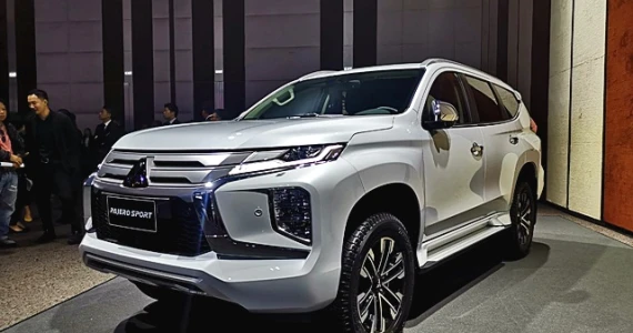 รูปภาพ มิตซูบิชิ Mitsubishi Pajero Sport GT 2WD ปี 2019