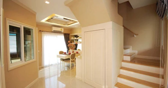 รูปภาพ กัสโต้ สาทร-ตากสิน (Gusto Sathorn Taksin)