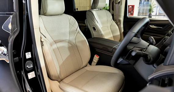รูปภาพ โตโยต้า Toyota Alphard 2.5 HEV ปี 2023