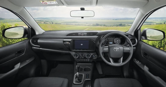 รูปภาพ โตโยต้า Toyota Revo Standard 4X2 2.4 Entry (ไม่มีกระบะ) ปี 2024