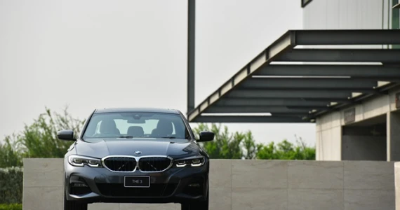 รูปภาพ บีเอ็มดับเบิลยู BMW Series 3 330e M Sport ปี 2020