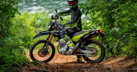 รูปภาพ คาวาซากิ Kawasaki KLX 230 SE ABS ปี 2025
