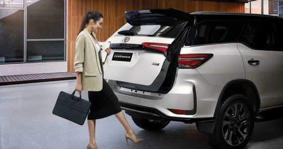 รูปภาพ โตโยต้า Toyota Fortuner 2.4 Legender AT ปี 2022