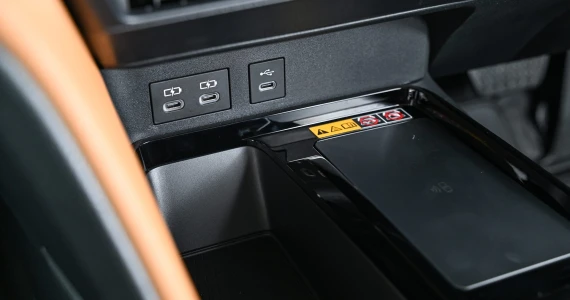 รูปภาพ โตโยต้า Toyota Camry HEV Premium Luxury ปี 2024