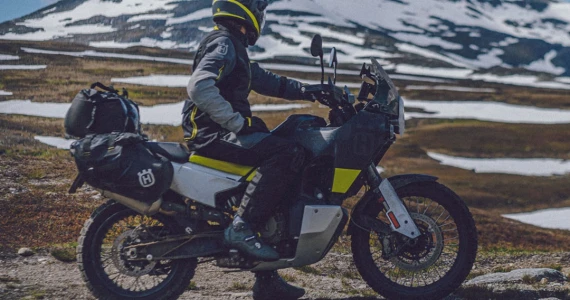 รูปภาพ ฮุสวาน่า Husqvarna Travel Norden 901 ปี 2023