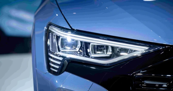 รูปภาพ อาวดี้ Audi Q8 Sportback e-tron 55 quattro S line Black edition ปี 2023