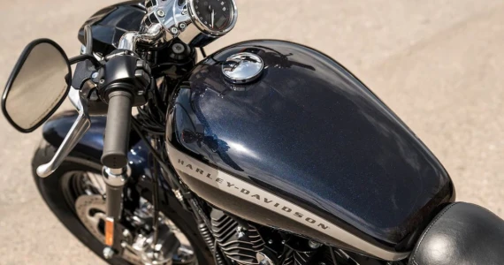 รูปภาพ ฮาร์ลีย์-เดวิดสัน Harley-Davidson Cruiser Sportster 1200 Custom ปี 2019