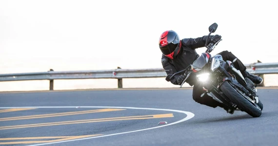 รูปภาพ ไทรอัมพ์ Triumph Street Triple 765 ปี 2020