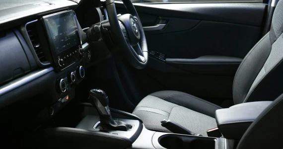 รูปภาพ มาสด้า Mazda BT-50 DBL 2.2 XT HI-RACER 8AT ปี 2024