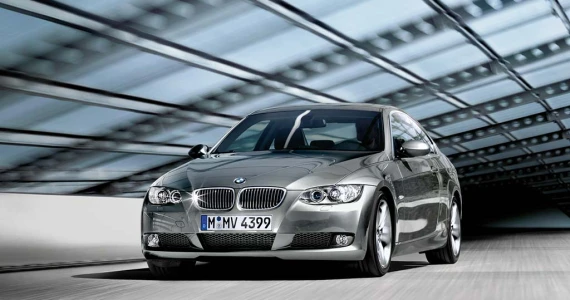 รูปภาพ บีเอ็มดับเบิลยู BMW Series 3 325i Coupe ปี 2008