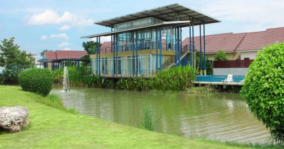 รูปภาพ บ้านสวยน้ำใส สุราษฎร์ธานี (Baan Suay Nam Sai Suratthani)